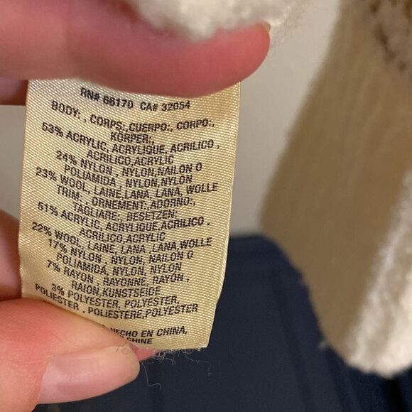 Anthropologie’s Sleeping on Snow Wool Blend Nordic Style Turtleneck size Small - Picture 6 of 7